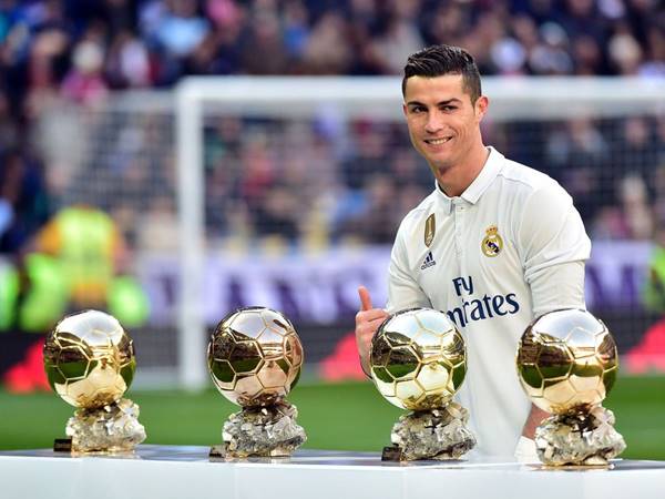 Lương Ronaldo qua các thời kỳ choáng ngợp ra sao?