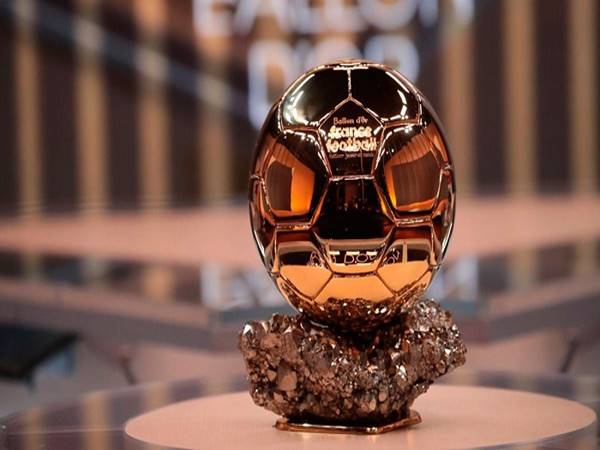 Quả bóng vàng và FIFA The Best khác nhau như nào?