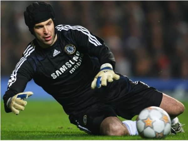 Thủ môn Petr Cech