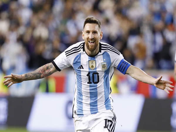 Đôi nét về cầu thủ Lionel Messi