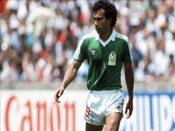Cầu thủ ghi nhiều bàn thắng nhất La Liga/Hugo Sanchez