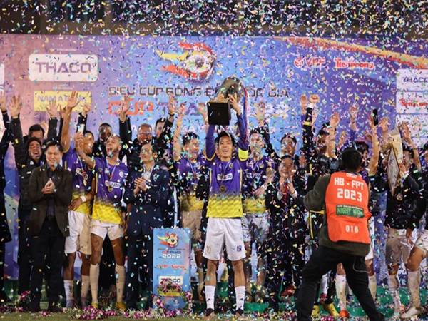 V.League là gì? Tìm hiểu về giải bóng đá hàng đầu Việt Nam