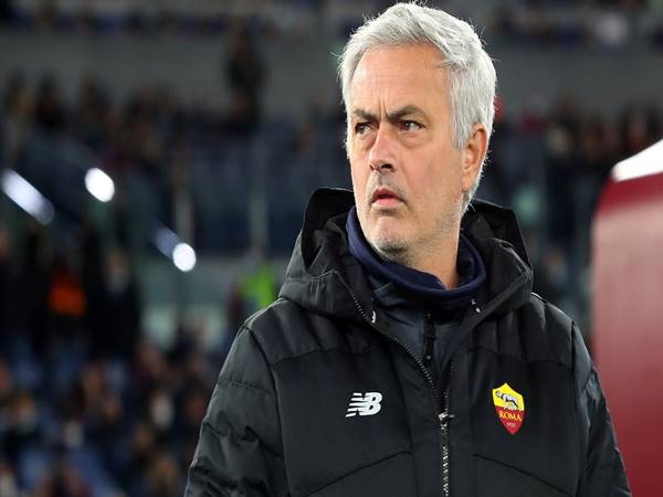 Phong cách huấn luyện cầu thủ của Jose Mourinho
