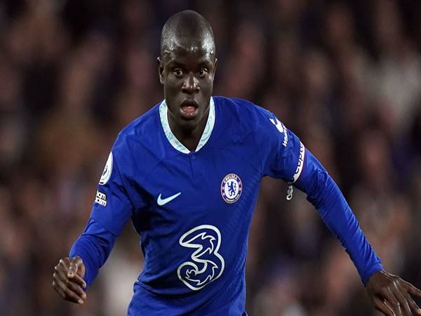 N'Golo Kanté trong màu áo Chelsea