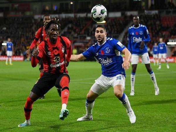 Everton đối đầu Bournemouth