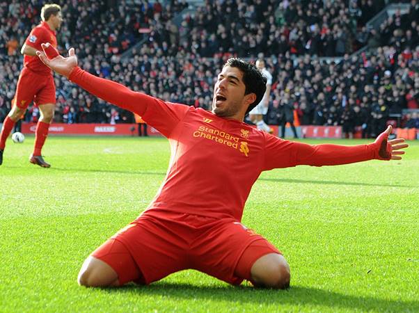 Suarez sở hữu những kỹ năng tuyệt vời của một tiền đạo cắm xuất sắc nhất Suarez sở hữu những kỹ năng tuyệt vời của một tiền đạo cắm xuất sắc nhất