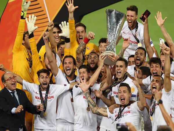 Sevilla vô địch Europa League