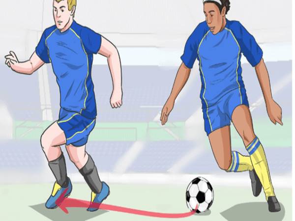 Kỹ thuật chạy chỗ nhận bóng thông minh trong bóng đá
