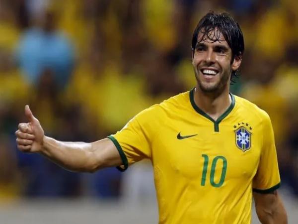 Tiền vệ Brazil Kaká