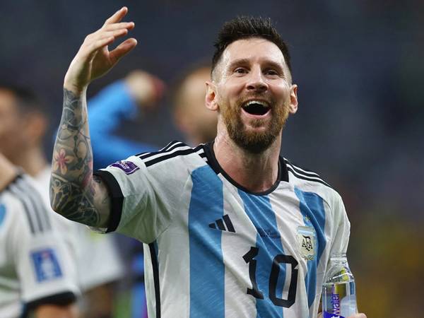 Chỉ số IQ của Messi: Trí tuệ trên sân cỏ của thiên tài