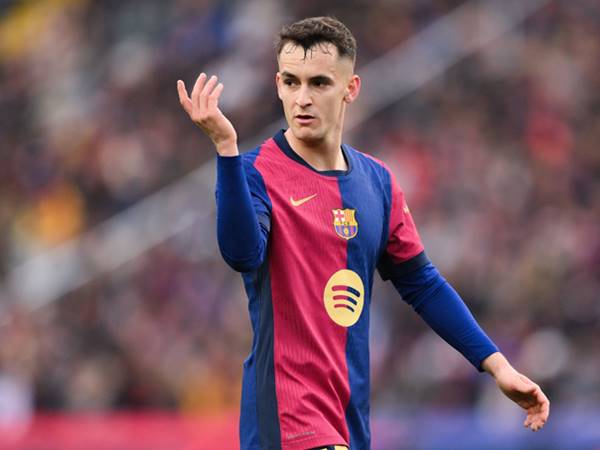 Tin bóng đá 19/8: Marc Casado kiên quyết ở lại Barcelona