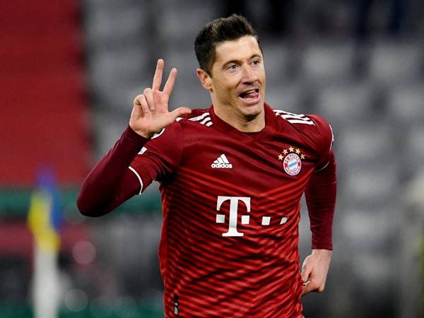 Những thành tích phi thường của Lewandowski