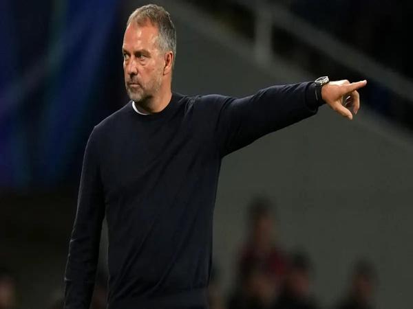 Tin Barcelona 6/11: Hansi Flick tuyên bố rời Barca