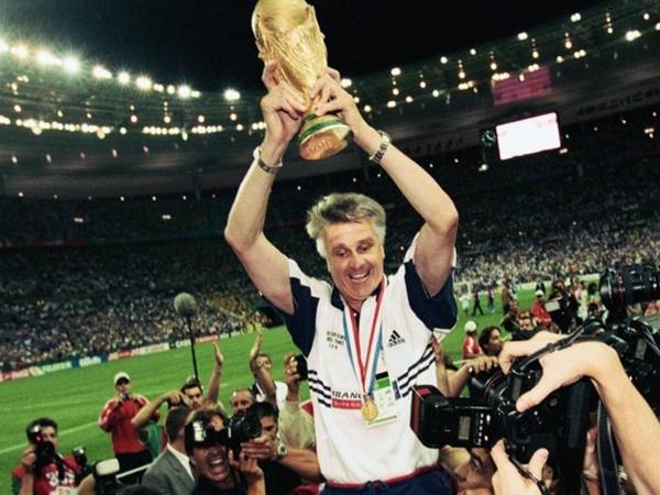 Các huấn luyện viên Pháp xuất sắc trong lịch sử bóng đá