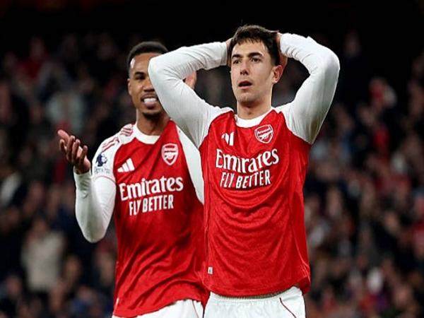 Tin Arsenal: Thị uy sức mạnh tại danh hiệu Carabao Cup