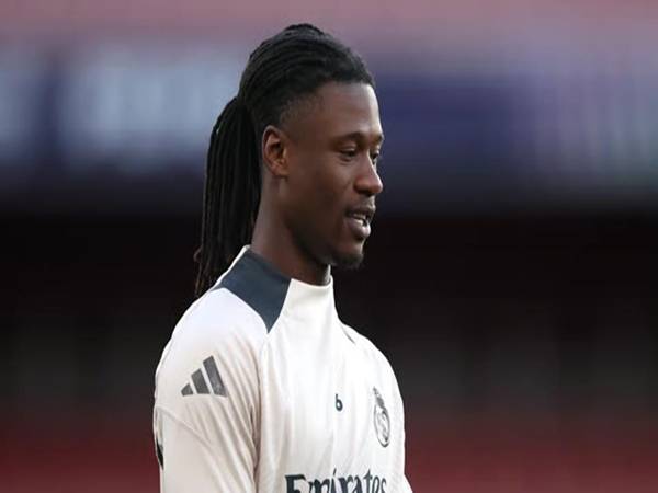 Tin Liverpool: Tiến gần tới Camavinga từ Real Madrid