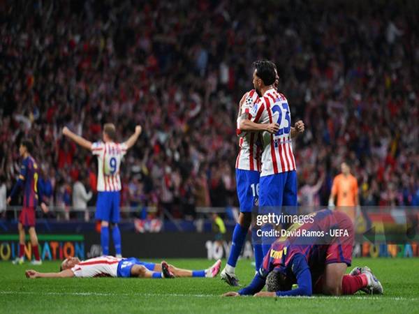 Tin Barca: CLB Barcelona chính thức dừng chân ở tứ kết Cup C1